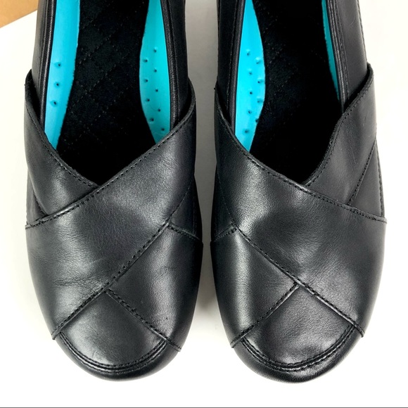 Mozo Sport Leather Slip-On Black Flat - Picture 6 of 12